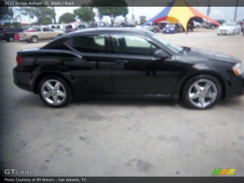 Black / Black 2012 Dodge Avenger SE