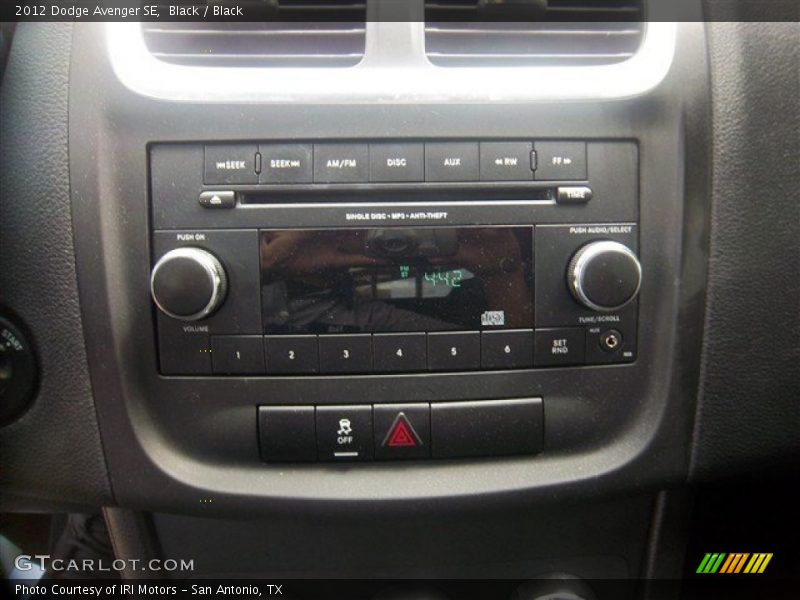 Black / Black 2012 Dodge Avenger SE