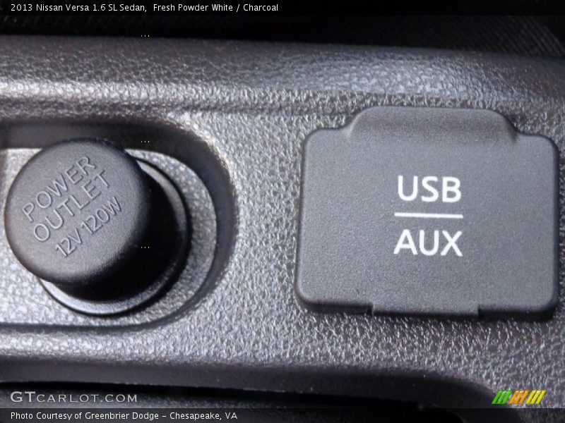 Fresh Powder White / Charcoal 2013 Nissan Versa 1.6 SL Sedan
