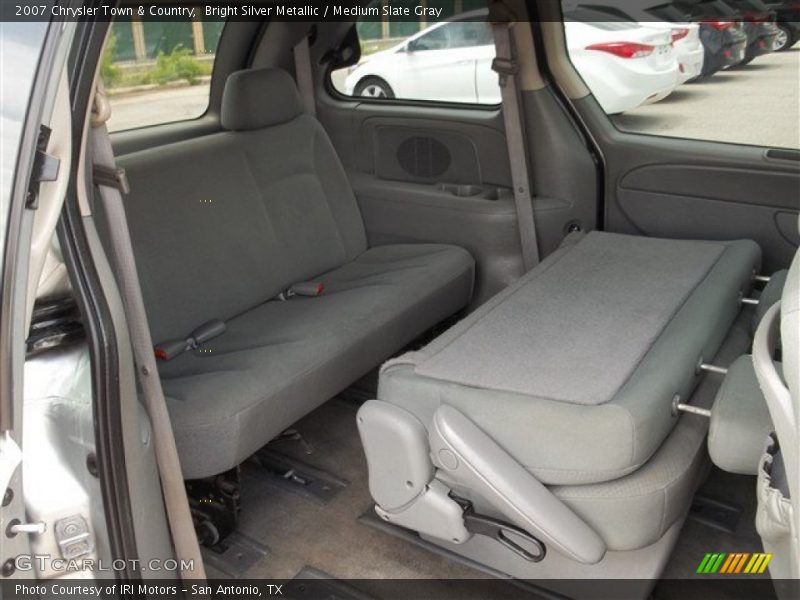 Bright Silver Metallic / Medium Slate Gray 2007 Chrysler Town & Country