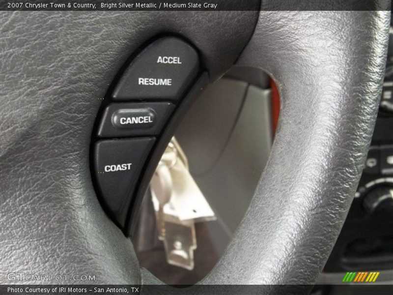 Bright Silver Metallic / Medium Slate Gray 2007 Chrysler Town & Country