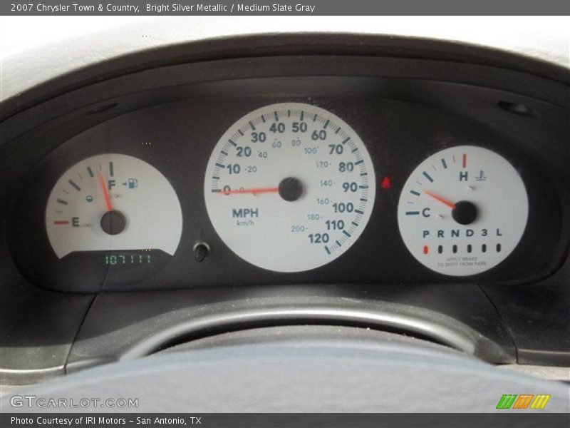 Bright Silver Metallic / Medium Slate Gray 2007 Chrysler Town & Country
