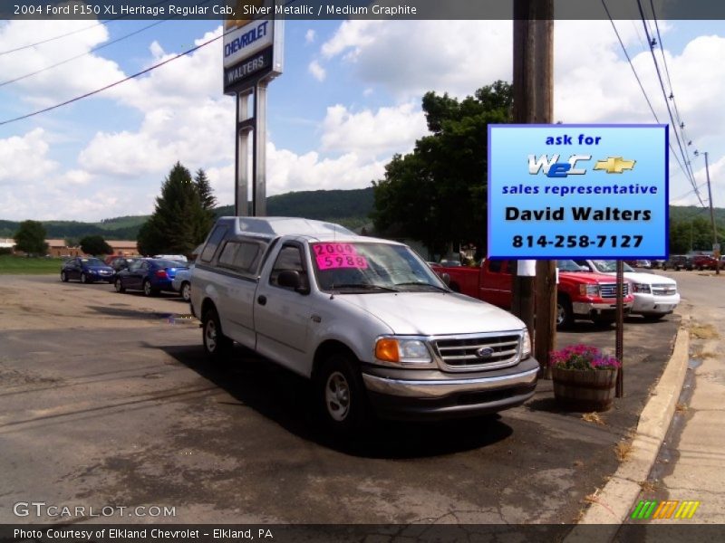 Silver Metallic / Medium Graphite 2004 Ford F150 XL Heritage Regular Cab