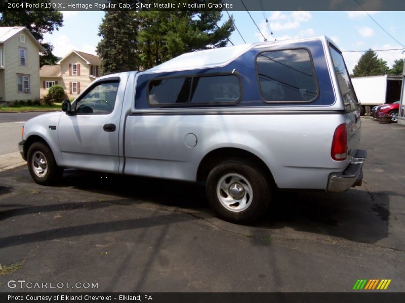 Silver Metallic / Medium Graphite 2004 Ford F150 XL Heritage Regular Cab