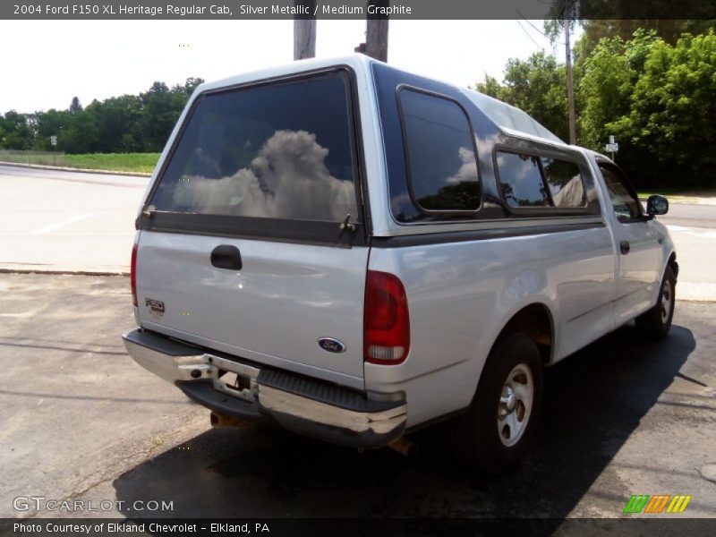 Silver Metallic / Medium Graphite 2004 Ford F150 XL Heritage Regular Cab