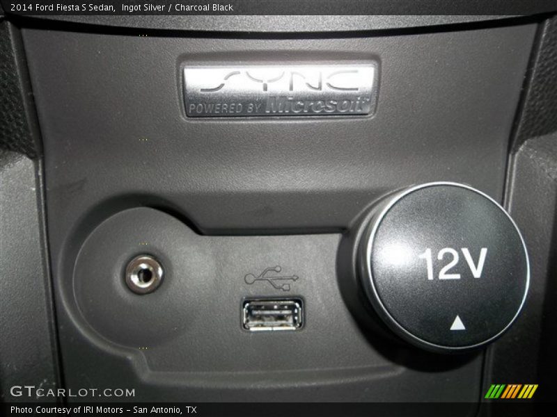 Ingot Silver / Charcoal Black 2014 Ford Fiesta S Sedan