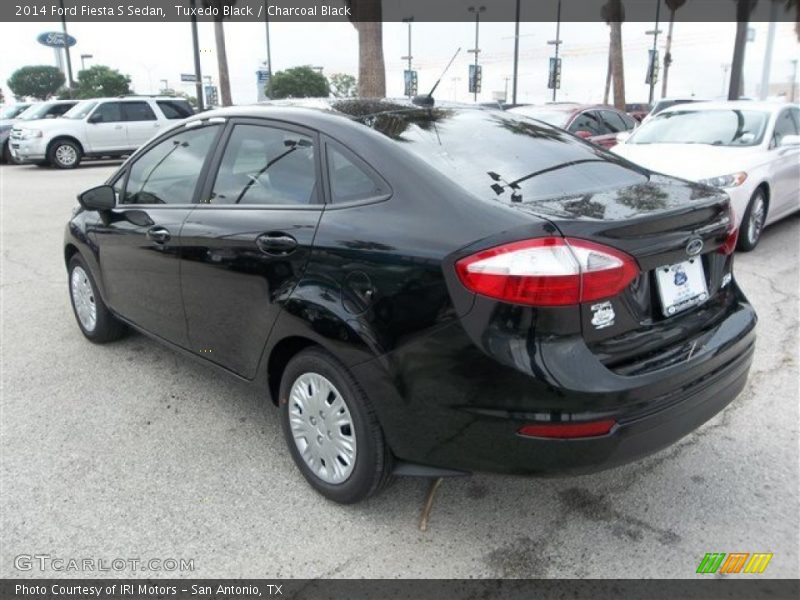Tuxedo Black / Charcoal Black 2014 Ford Fiesta S Sedan