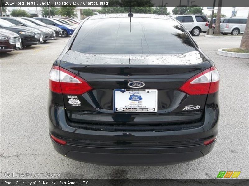 Tuxedo Black / Charcoal Black 2014 Ford Fiesta S Sedan