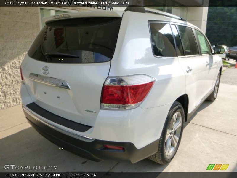 Blizzard White Pearl / Sand Beige 2013 Toyota Highlander Limited 4WD
