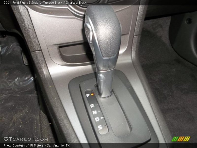 Tuxedo Black / Charcoal Black 2014 Ford Fiesta S Sedan