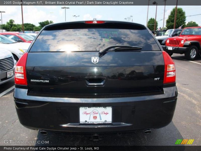 Brilliant Black Crystal Pearl / Dark Slate Gray/Light Graystone 2005 Dodge Magnum R/T