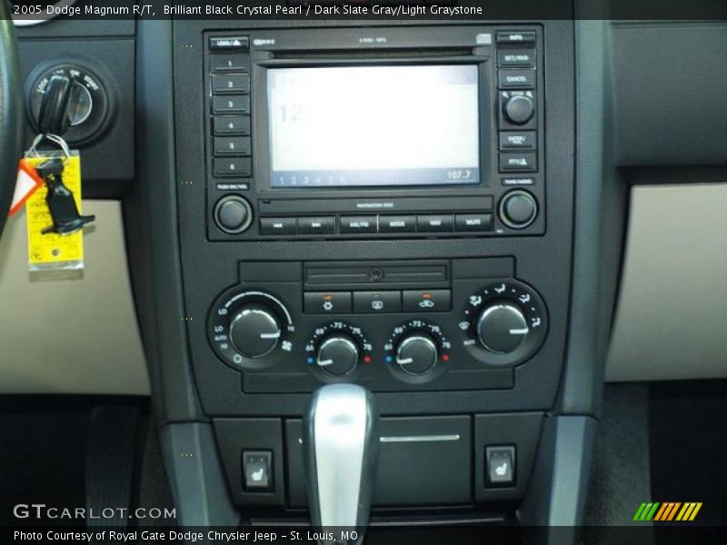 Brilliant Black Crystal Pearl / Dark Slate Gray/Light Graystone 2005 Dodge Magnum R/T