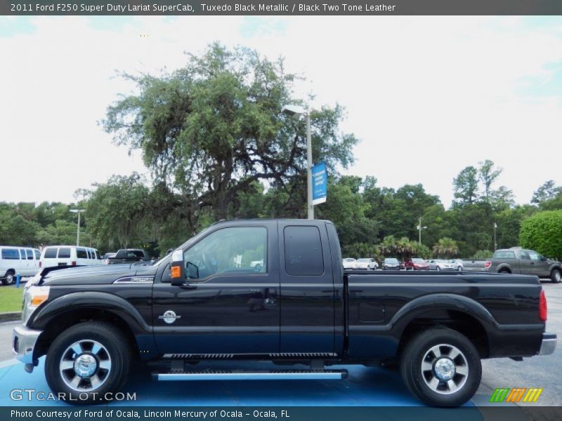  2011 F250 Super Duty Lariat SuperCab Tuxedo Black Metallic