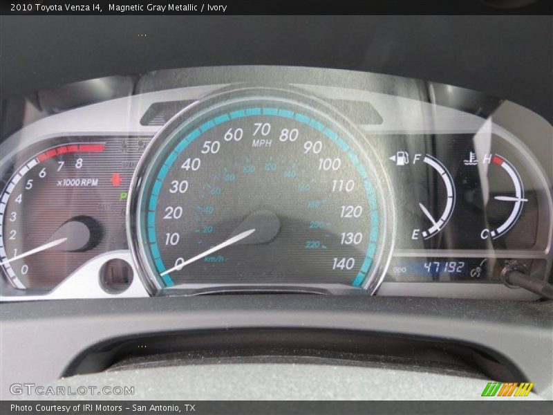 Magnetic Gray Metallic / Ivory 2010 Toyota Venza I4