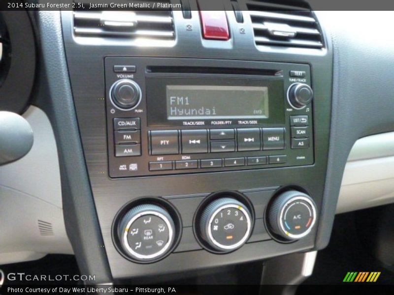 Jasmin Green Metallic / Platinum 2014 Subaru Forester 2.5i