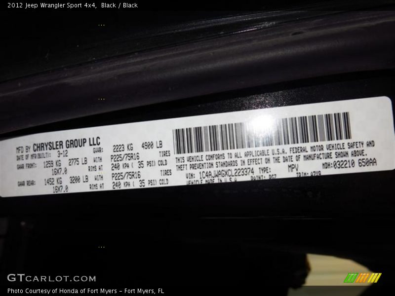 Black / Black 2012 Jeep Wrangler Sport 4x4
