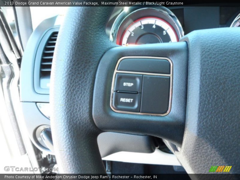 Maximum Steel Metallic / Black/Light Graystone 2013 Dodge Grand Caravan American Value Package