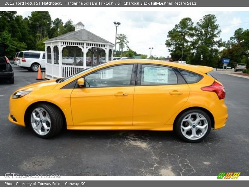 Tangerine Scream Tri-Coat / ST Charcoal Black Full-Leather Recaro Seats 2013 Ford Focus ST Hatchback