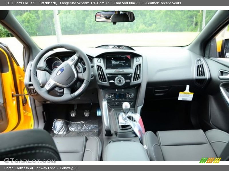 Dashboard of 2013 Focus ST Hatchback