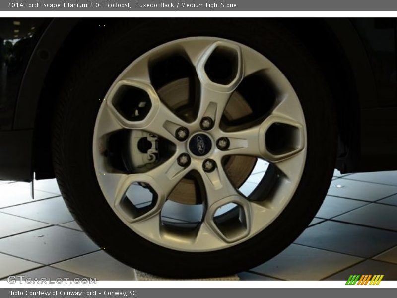  2014 Escape Titanium 2.0L EcoBoost Wheel