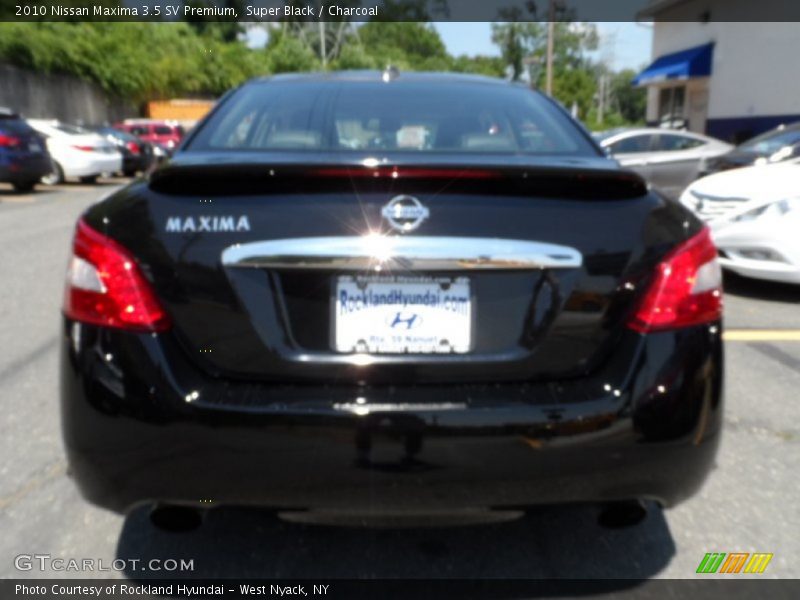 Super Black / Charcoal 2010 Nissan Maxima 3.5 SV Premium