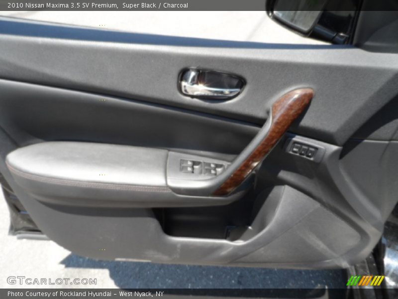 Super Black / Charcoal 2010 Nissan Maxima 3.5 SV Premium