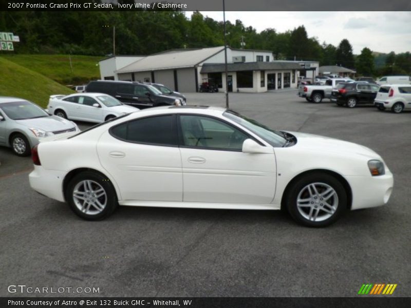 Ivory White / Cashmere 2007 Pontiac Grand Prix GT Sedan