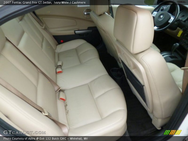 Ivory White / Cashmere 2007 Pontiac Grand Prix GT Sedan