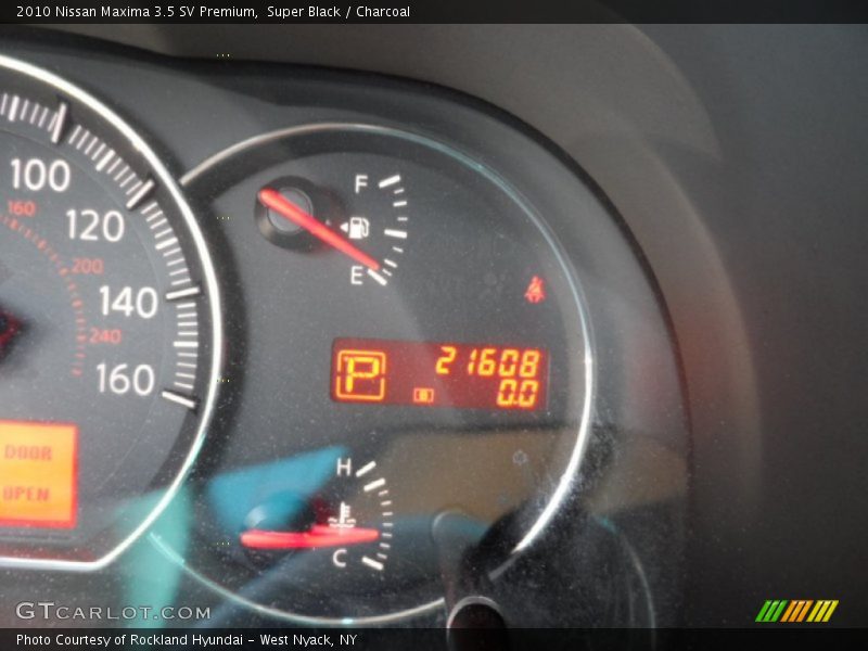 Super Black / Charcoal 2010 Nissan Maxima 3.5 SV Premium
