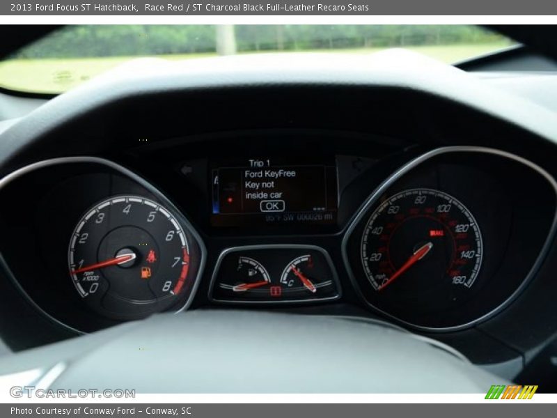 Race Red / ST Charcoal Black Full-Leather Recaro Seats 2013 Ford Focus ST Hatchback