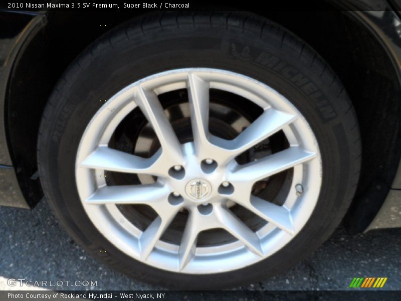 Super Black / Charcoal 2010 Nissan Maxima 3.5 SV Premium