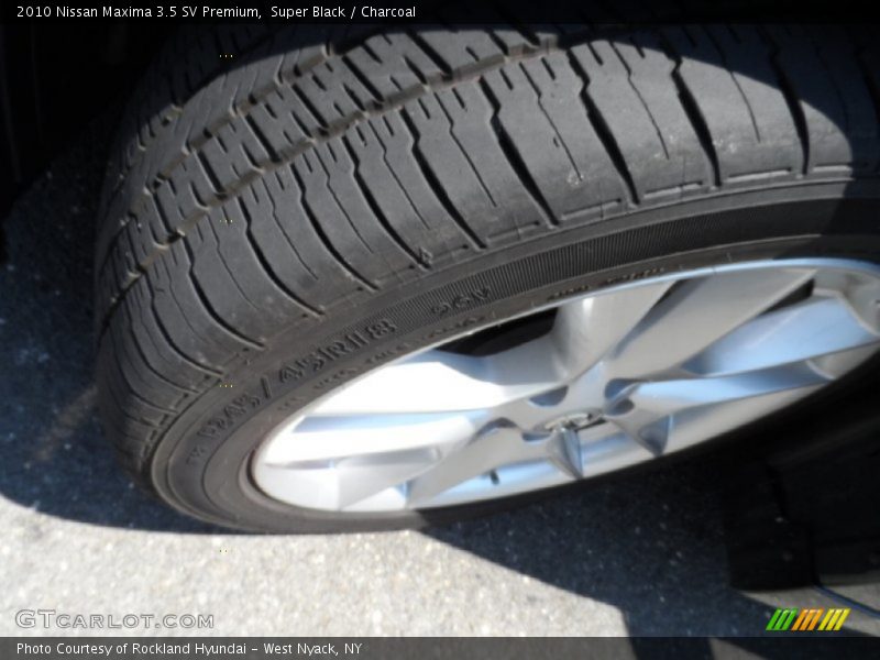 Super Black / Charcoal 2010 Nissan Maxima 3.5 SV Premium
