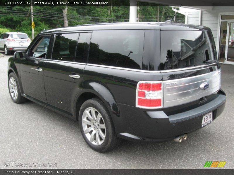 Tuxedo Black / Charcoal Black 2010 Ford Flex Limited AWD