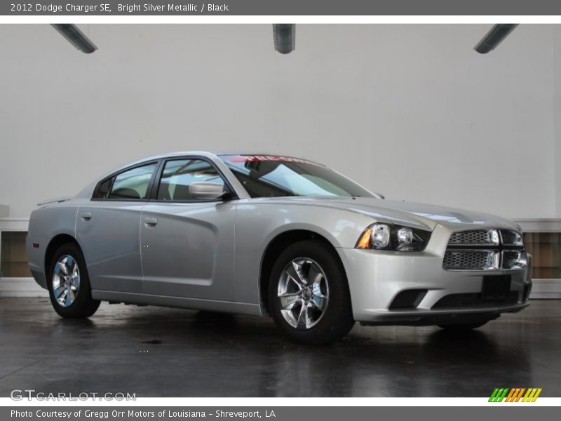 Bright Silver Metallic / Black 2012 Dodge Charger SE