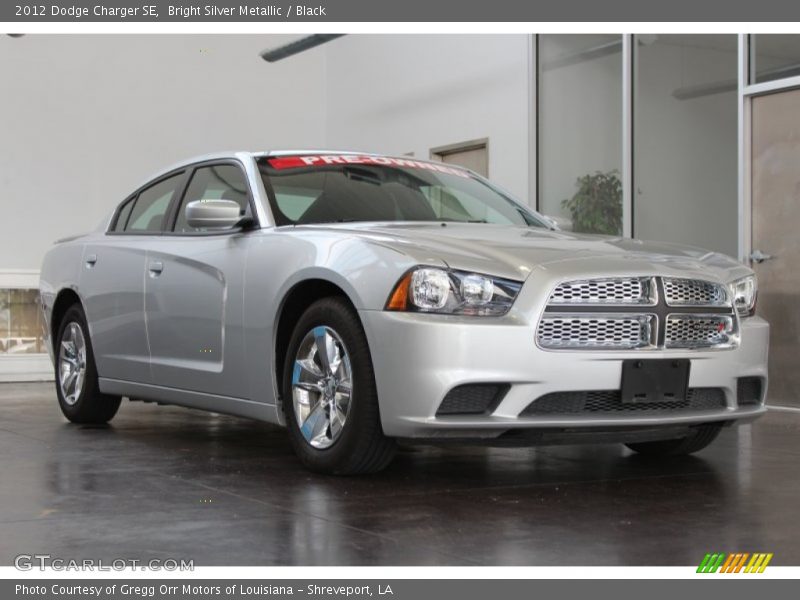 Bright Silver Metallic / Black 2012 Dodge Charger SE