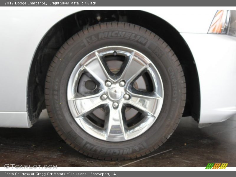Bright Silver Metallic / Black 2012 Dodge Charger SE