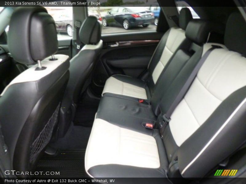 Rear Seat of 2013 Sorento SX V6 AWD