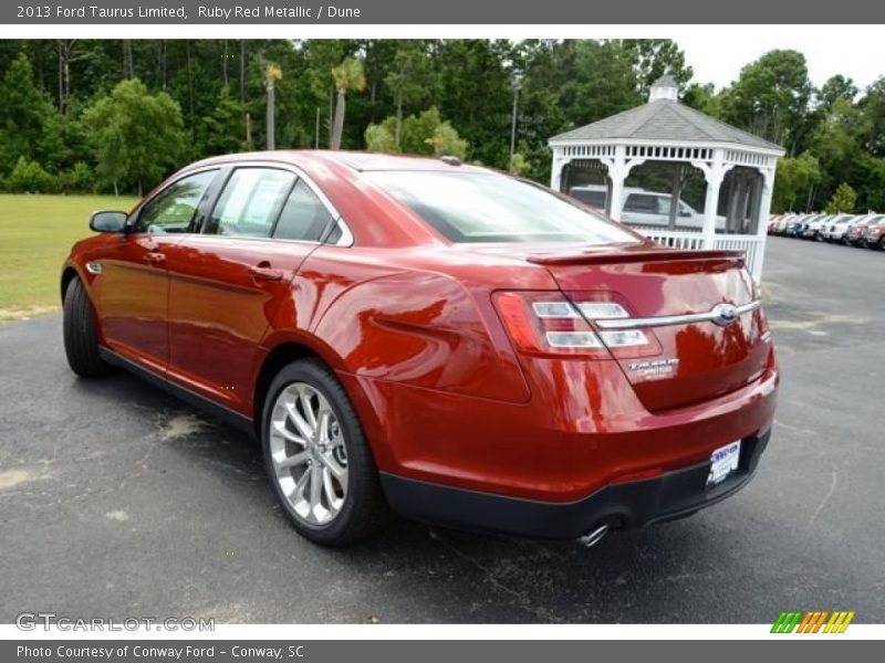 Ruby Red Metallic / Dune 2013 Ford Taurus Limited