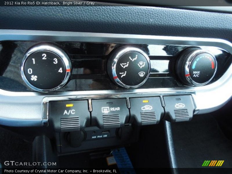 Controls of 2012 Rio Rio5 EX Hatchback