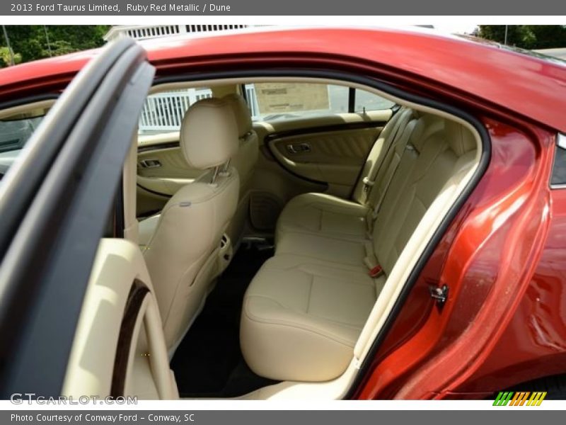 Ruby Red Metallic / Dune 2013 Ford Taurus Limited