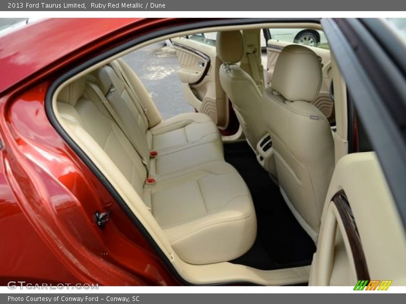 Ruby Red Metallic / Dune 2013 Ford Taurus Limited