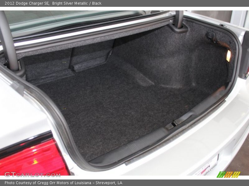 Bright Silver Metallic / Black 2012 Dodge Charger SE