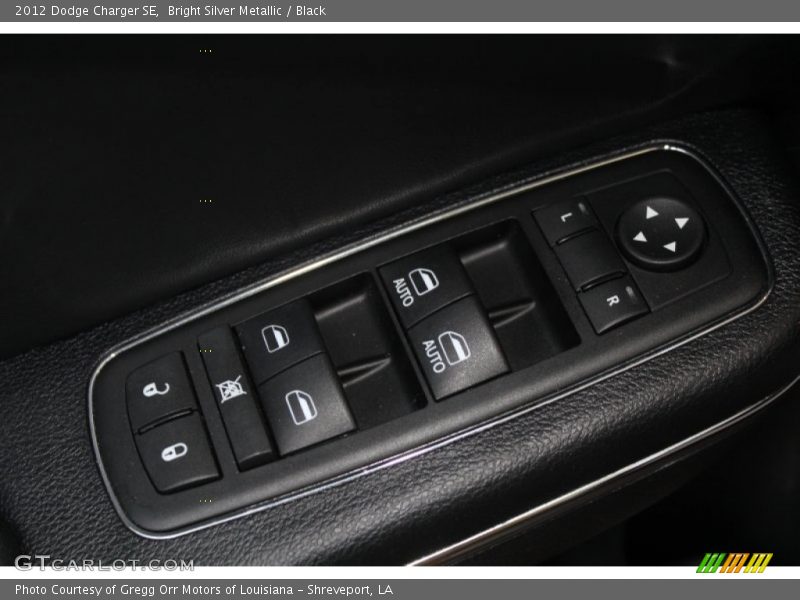 Bright Silver Metallic / Black 2012 Dodge Charger SE