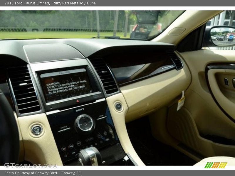 Ruby Red Metallic / Dune 2013 Ford Taurus Limited