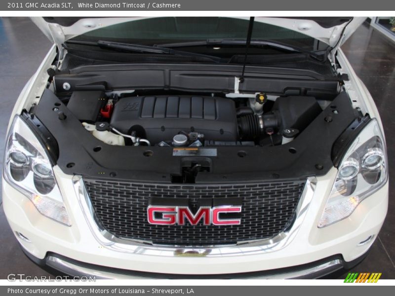 White Diamond Tintcoat / Cashmere 2011 GMC Acadia SLT