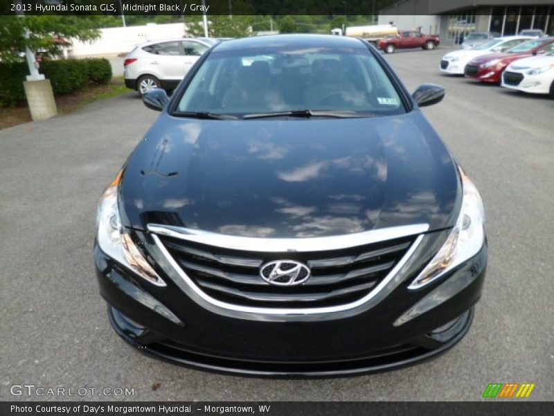 Midnight Black / Gray 2013 Hyundai Sonata GLS