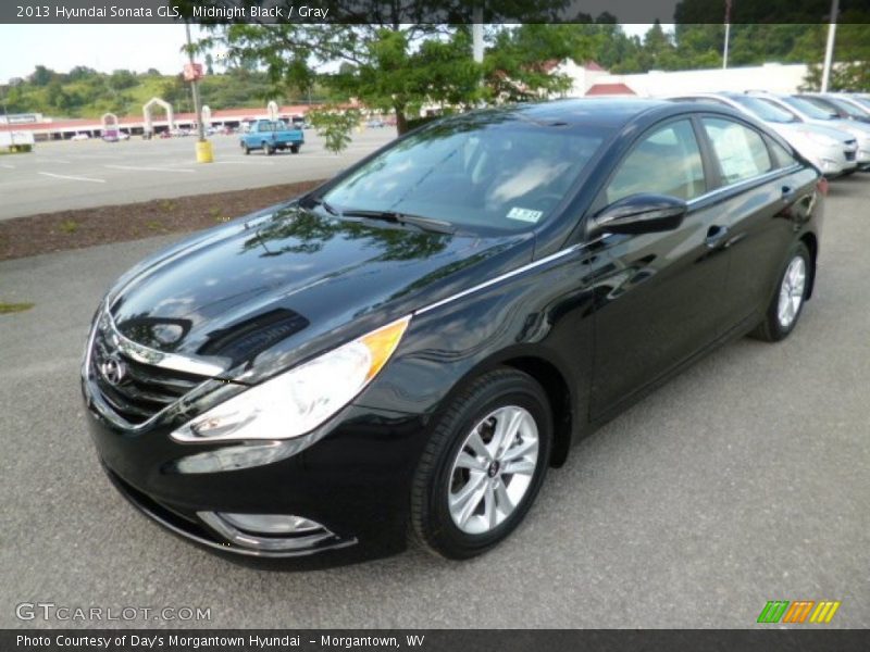 Midnight Black / Gray 2013 Hyundai Sonata GLS