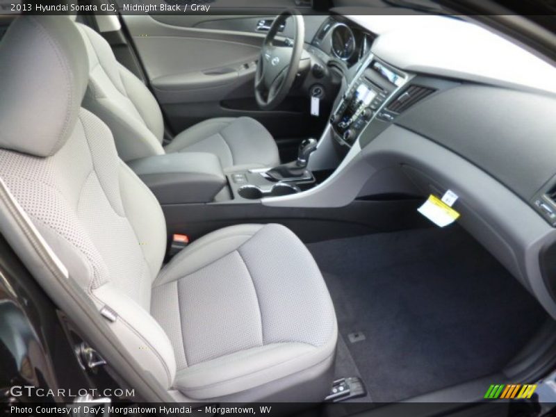 Midnight Black / Gray 2013 Hyundai Sonata GLS
