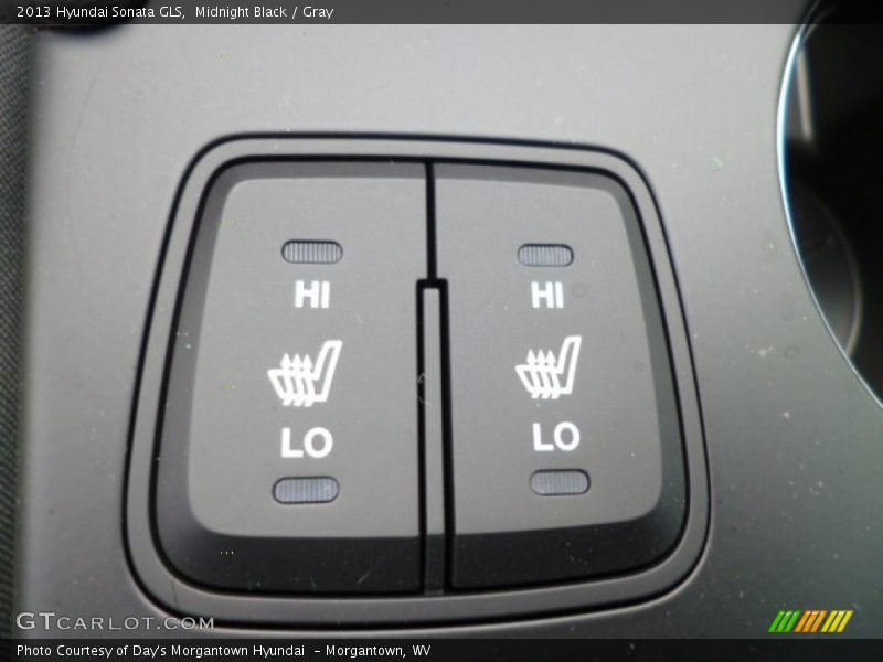 Midnight Black / Gray 2013 Hyundai Sonata GLS