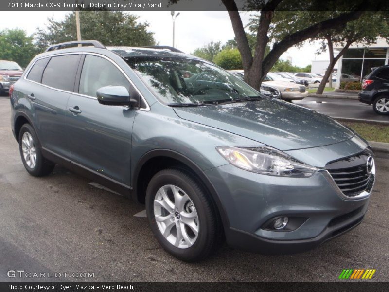 Front 3/4 View of 2013 CX-9 Touring